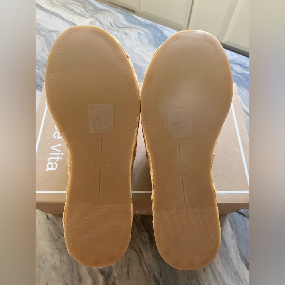 Dolce Vita Chavi Sandal in Tan - Picture 10 of 10